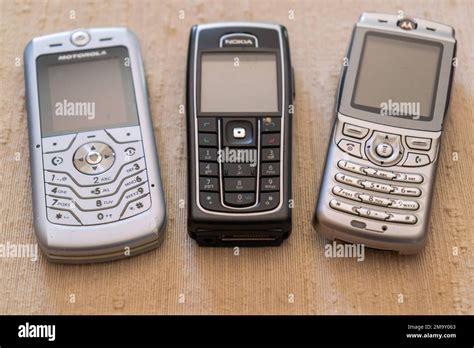 nokia and motorola